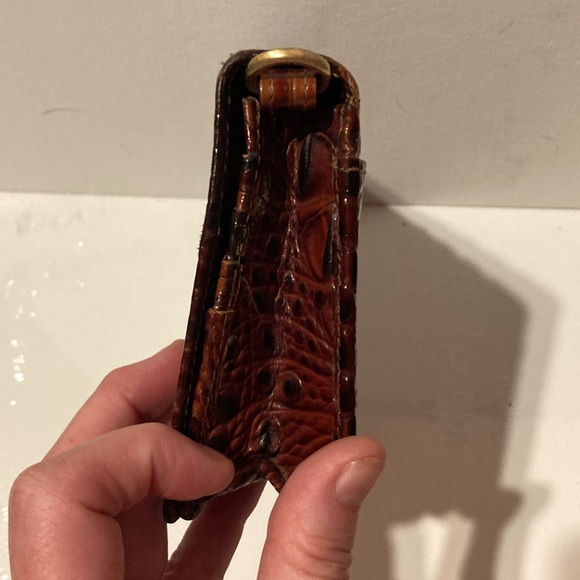 Brahmin minuette bag in pecan. Missing strap - Picture 10 of 11